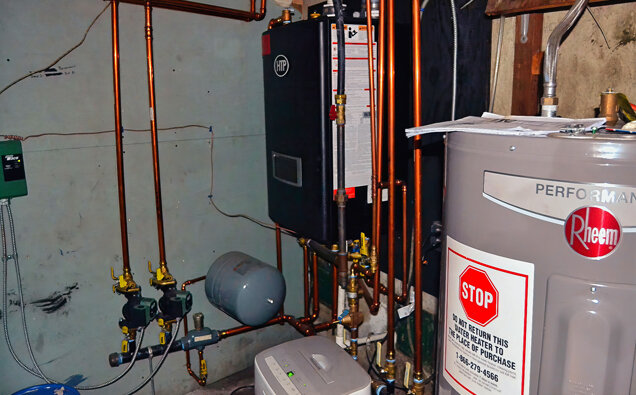 https://coogeehotwater.com.au/uploads/2025/06/electric-hot-water-system-58729.jpg