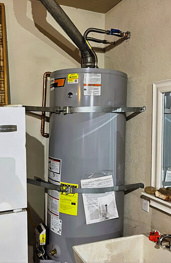https://coogeehotwater.com.au/uploads/2025/06/electric-hot-water-system-58767.jpg
