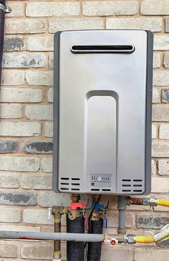 https://coogeehotwater.com.au/uploads/2025/06/instant-hot-water-systems-48570.jpg